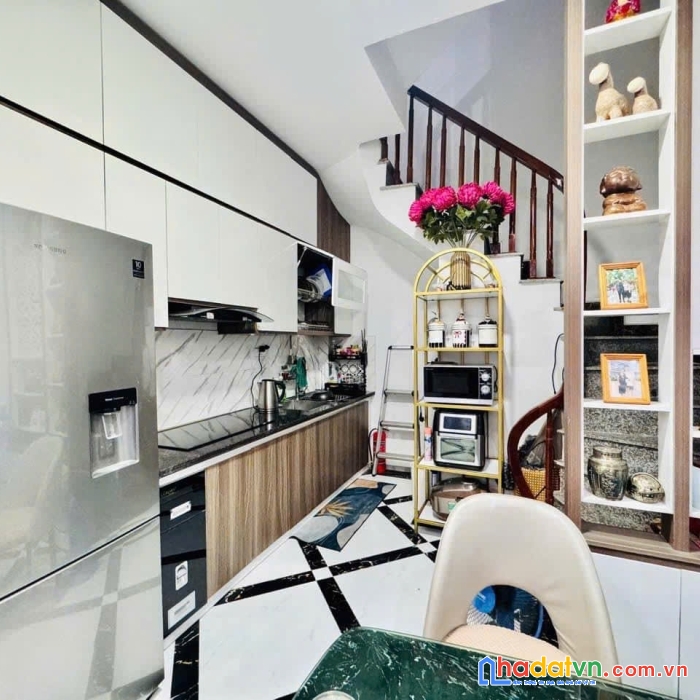 Bán nhà vũ trọng phụng - thanh xuân 40m2 x 5t, giá chỉ 7.25 tỷ, 30m ra mặt phố.