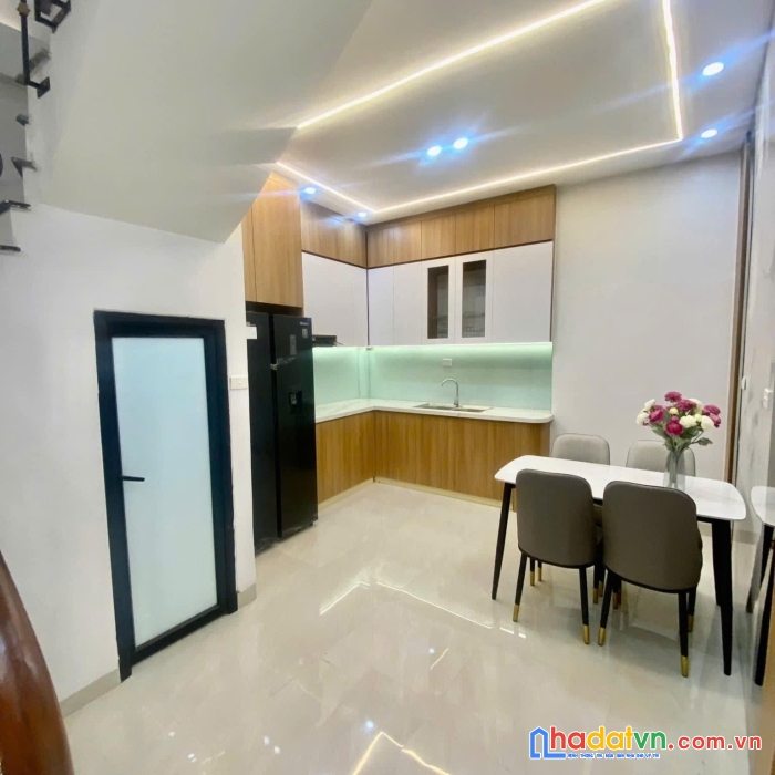 Siêu hiếm - nhà quan nhân 40m2 x 5t, giá chỉ 7.65 tỷ - 7 phòng ngủ, nhanh mới kịp.