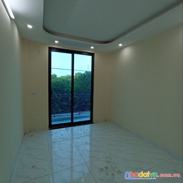 Bán căn độ chàng 48m2x3t, 300 trường, chợ, ub, 10 phút penika tố hữu