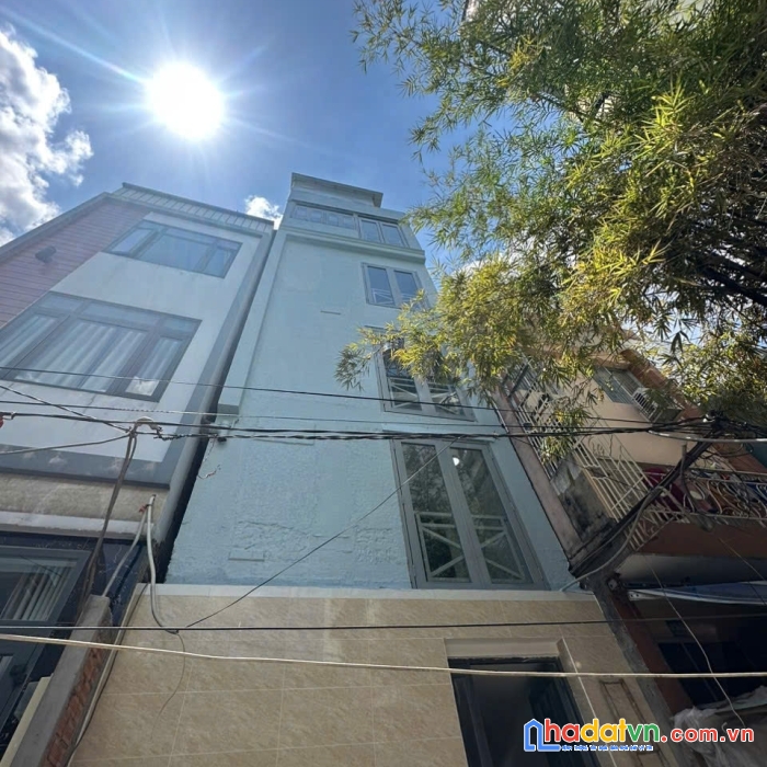 Siêu phẩm mặt tiền trương định q3 dt 200m2 - 5 tầng chỉ 10.5 tỷ tl
