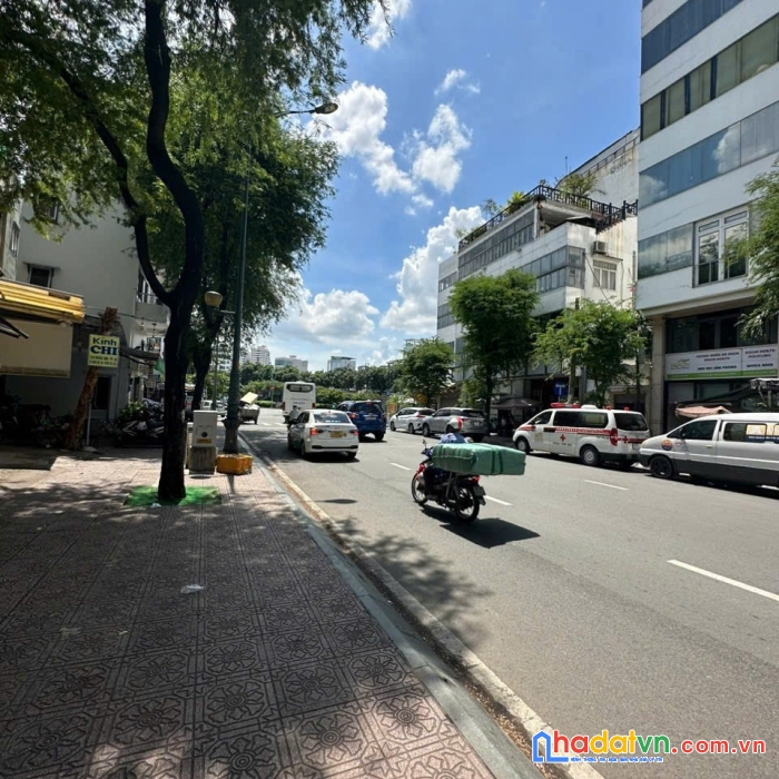 Bán nhà 2mt 10x nơ trang long, phường 11, quận bình thạnh
