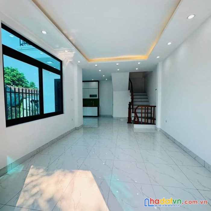 Bán căn 57m2x3t, gần cầu đại thành, 3.5km ra penika, oto đỗ