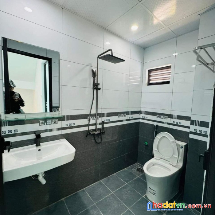 Bán căn 57m2x3t, gần cầu đại thành, 3.5km ra penika, oto đỗ