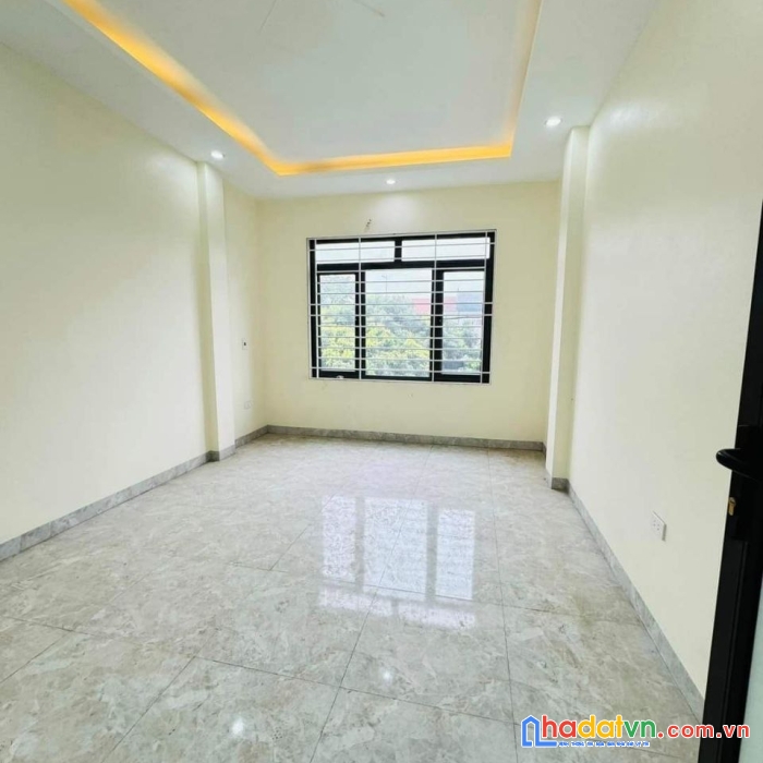 Bán căn độ chàng 49m2x3t, 300 trường, chợ, ub, 10 phút penika tố hữu
