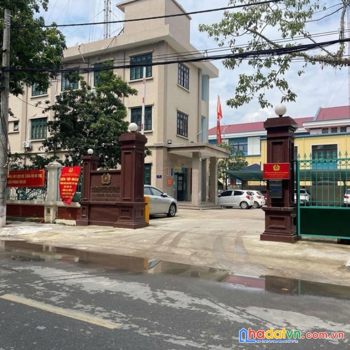 Tây hồ- đầu tư- phố phú xá- mặt ngõ thông- 7 chỗ vào nhà- 40m sổ vuông- 7.4 tỷ