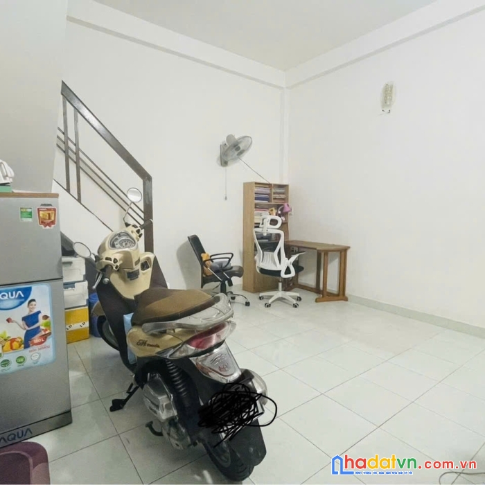 Bán nhà phường 3 gò vấp, ngang bề thế (5.2x4) chỉ hơn 2 tỷ