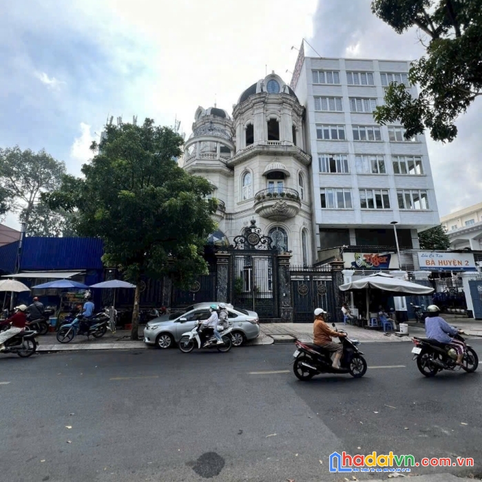 ✅ bán nhà mt 31x nguyễn thị định, p.btt q2 
