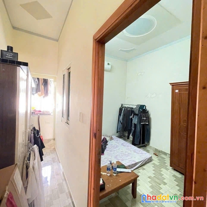 Bán nhà 2 tầng lầu, diện tích 144m2 ngay đường phạm văn đồng, hiệp bình chánh, thủ đức. 