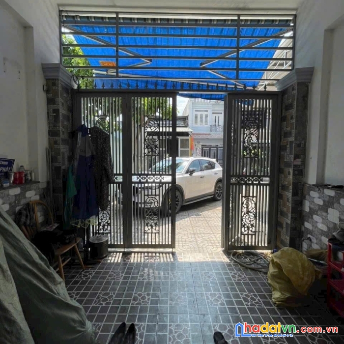 Bán nhà 2 tầng lầu, diện tích 144m2 ngay đường phạm văn đồng, hiệp bình chánh, thủ đức. 