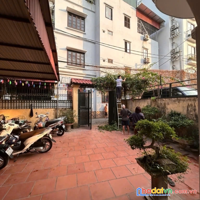 Tây hồ-đầu tư-lạc long quân-vườn hoa-lotte mall-ôtô-ngõ thông-kinh doanh-13.8 tỷ