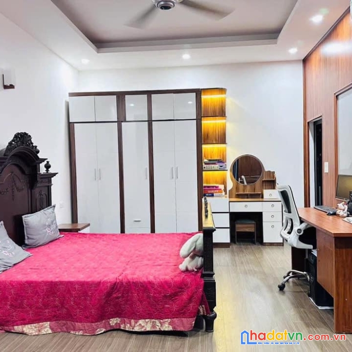 Bán nhà phố giáp bát, hoàng mai 35m, 4 tầng. giá: 7.3 tỷ