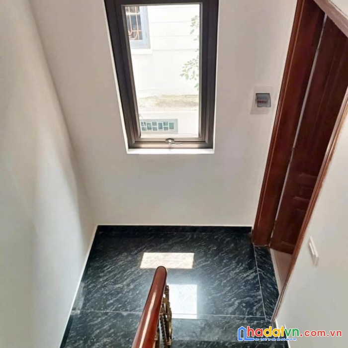 Bán nhà phố giáp bát, hoàng mai 35m, 4 tầng. giá: 7.3 tỷ