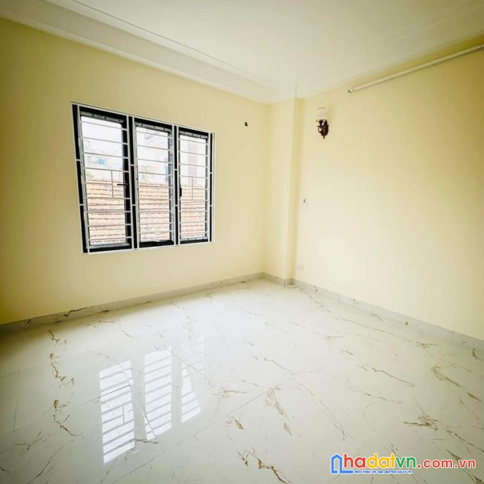 Hiếm! nhà 60m2x3t, oto đỗ cửa, gần nvh, chợ, 3,5km fenika-yên nghĩa