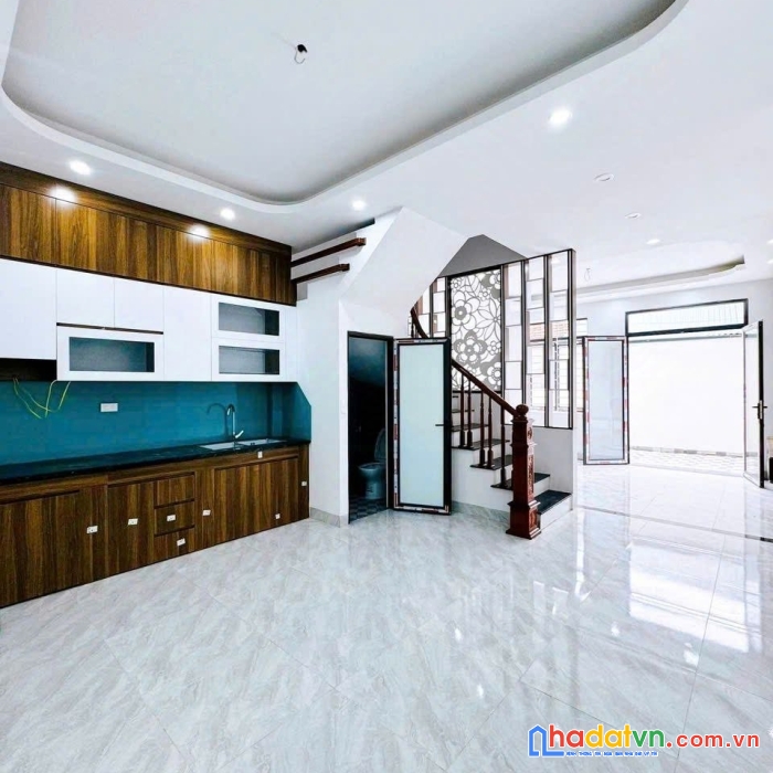 Bán căn 34m2x4t, oto đỗ gần, sát vành đi 4, 1.5km fenika