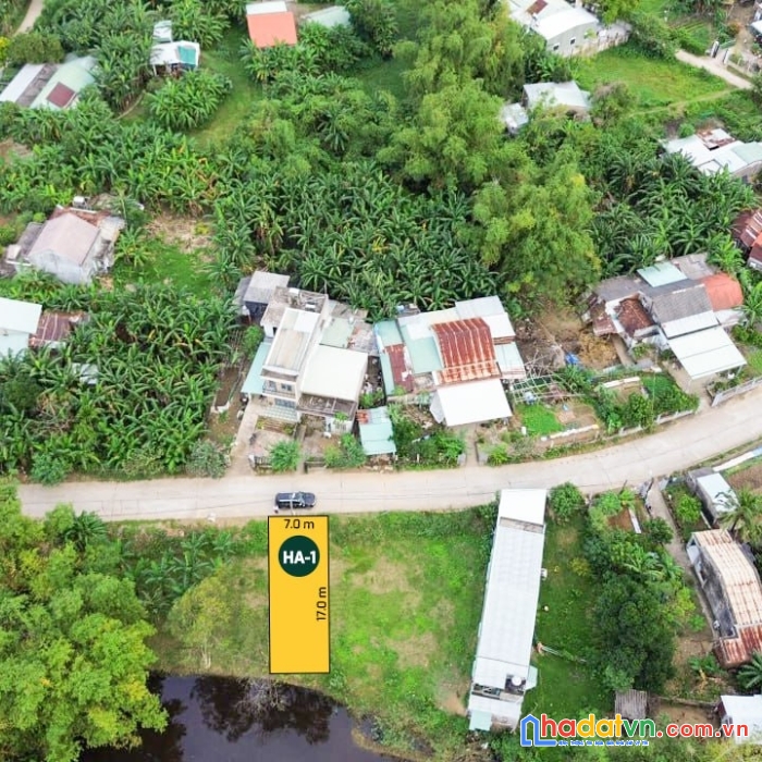 Bán đất gần chợ lạc thành giá chỉ 4xx