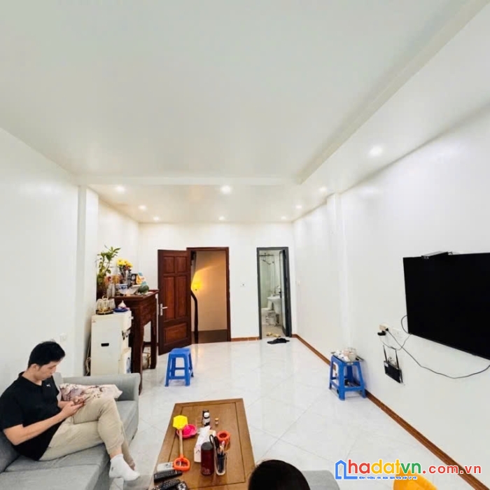 Hiếm-tây hồ-ngõ 603 lạc long quân-nhà 40m 5 tầng-mặt tiền 4m-sổ vuông nở hậu-10 tỷ