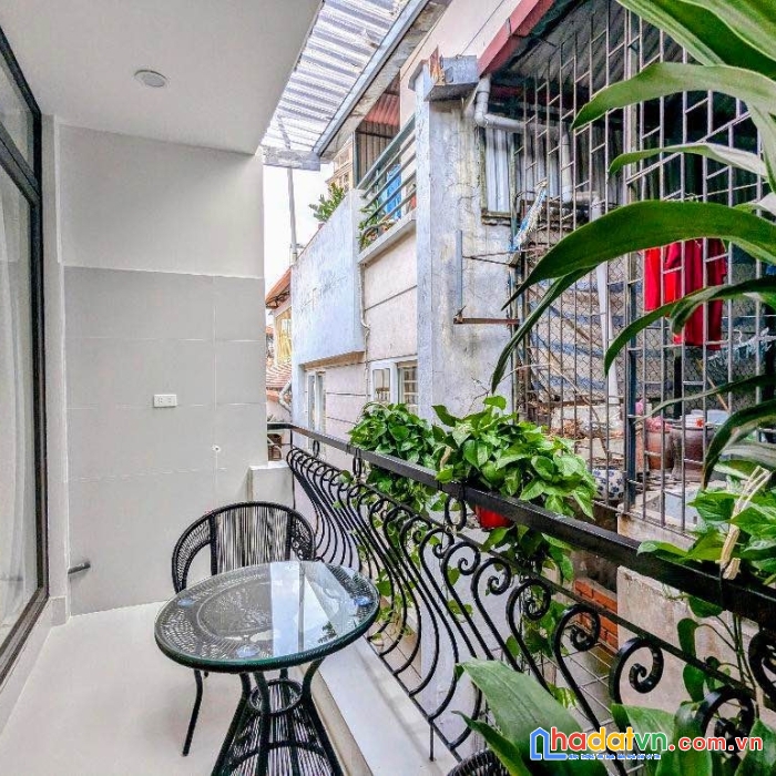 Bán nhà hoàng tích trí 43m² 5t 15.8 tỷ 2 ôtô tránh thoải mái còn duy nhất 1 căn