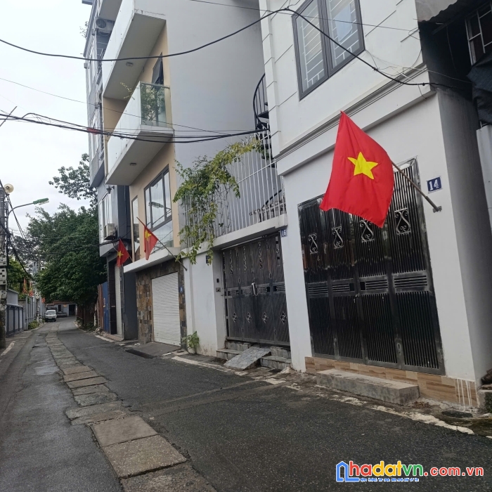 Hiếm- tây hồ- ô tô tránh- phân lô 2 mặt thoáng-50 sổ vuông 4 tầng đẹp- 10.7 tỷ