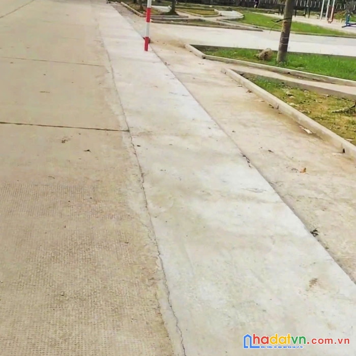 Bán đất 192m2 đất điện tiến - giáp ranh hoà tiến đà nẵng .