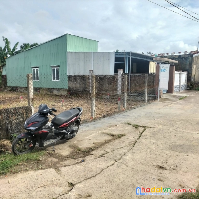 Bán đất 192m2 đất điện tiến - giáp ranh hoà tiến đà nẵng .