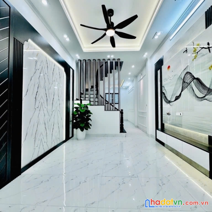 Tây hồ- xuân la- nhà mới 4 tầng cực đẹp- ngõ rộng- sổ vuông- 50m- 8.9 tỷ