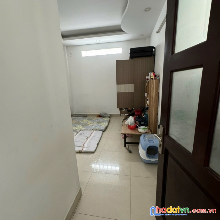 Tân bình - mt đường chử đồng tử - 60m2 - 4 tầng - 5 pn - chỉ nhỉnh 9 tỷ còn tl