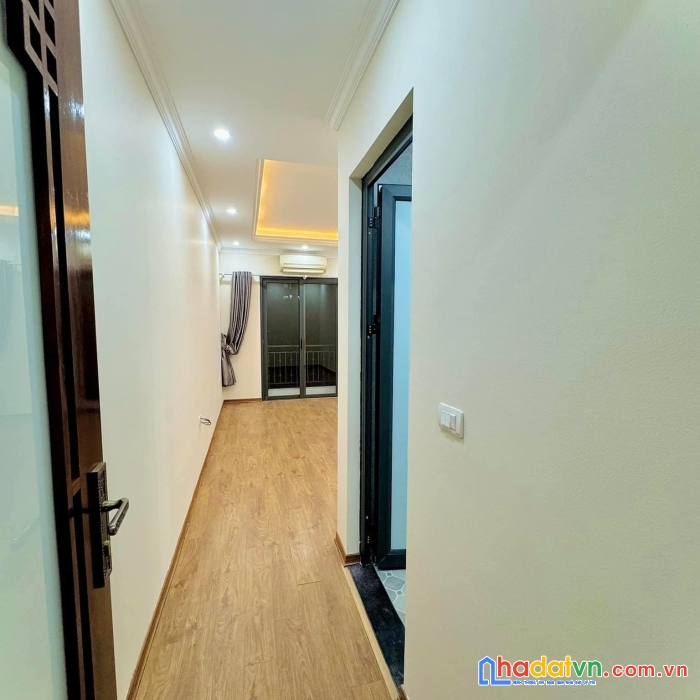 Bán nhà phố nguyễn đức cảnh, hoàng mai 33m, 6 tầng. giá: 7.9 tỷ