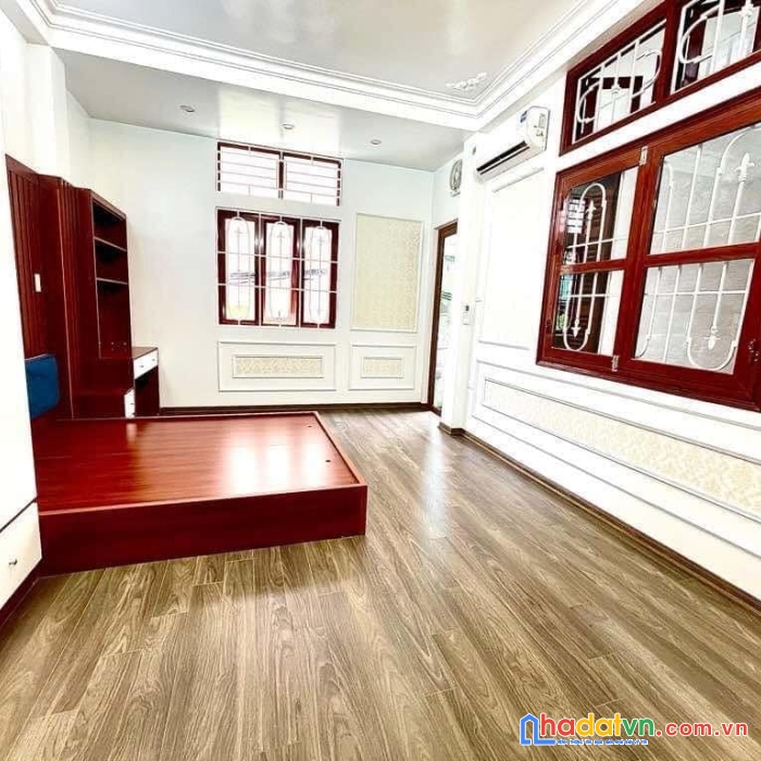 Bán nhà phố tân mai, hoàng mai 37m, 5 tầng. giá: 7.8 tỷ