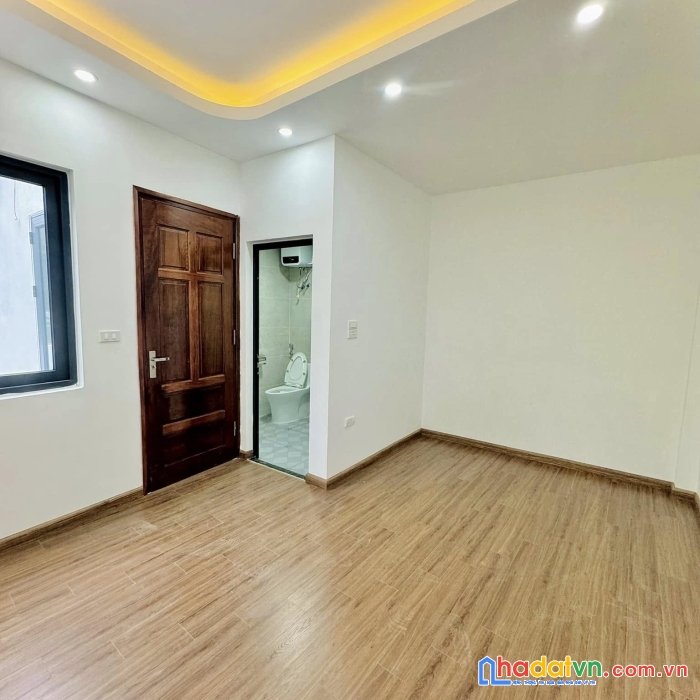 Bán nhà phố bạch mai, hai bà trưng 44m, 5 tầng. giá: 8.2 tỷ