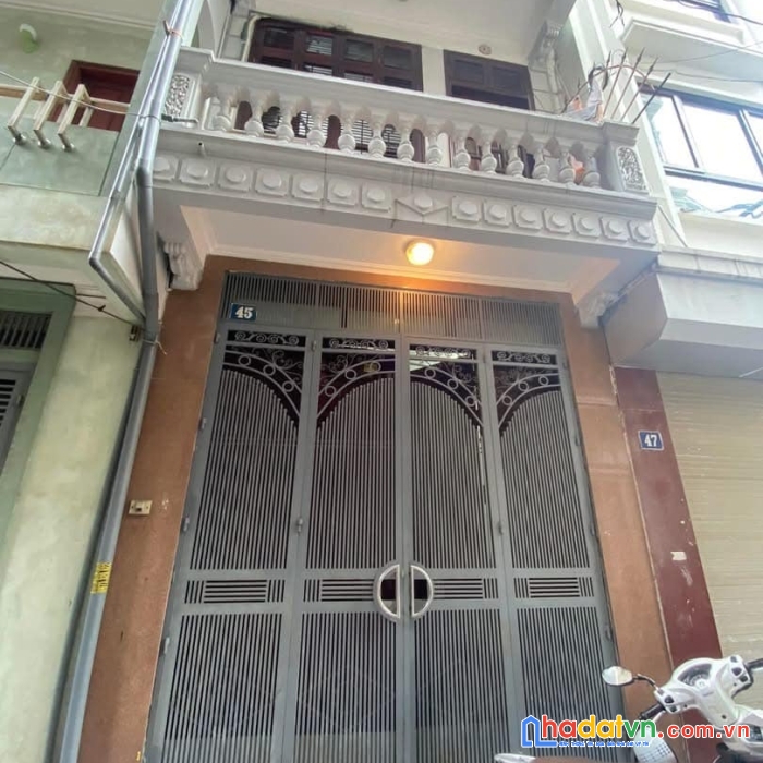 Bán nhà phố định công, hoàng mai 50m, 4 tầng. giá: 8.3 tỷ