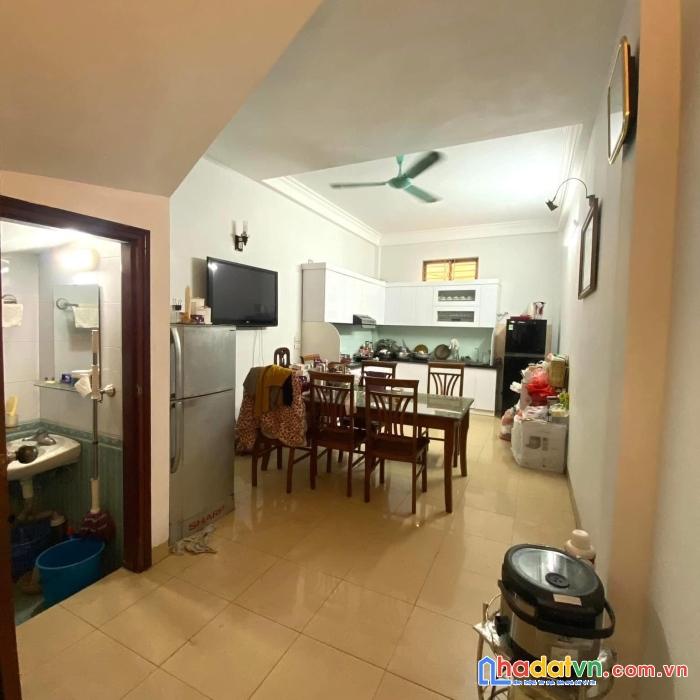 Bán nhà phố định công, hoàng mai 50m, 4 tầng. giá: 8.3 tỷ