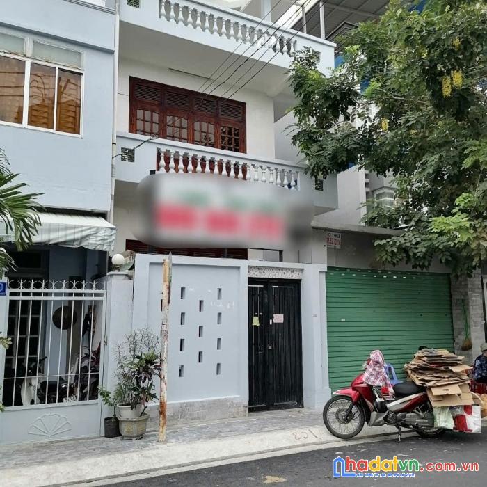 Bán nhà 7.6x18m nh đường 45 phường tân quy quận 7