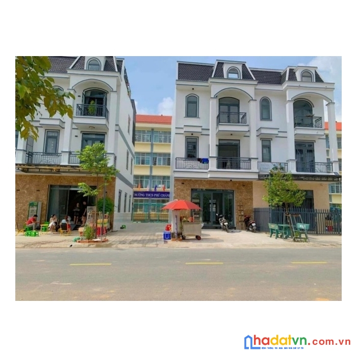 Cần bán lô góc 2 mặt tiền đường nhựa 16m gần kcn vsip 2, phú chánh, tp.tân uyên 