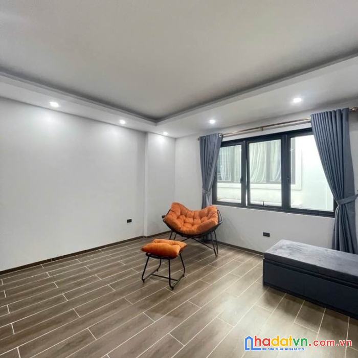 Ưu điểm: nhà đẹp ở ngay văn cao 41m2 7 tỷ 1 bước ra phố