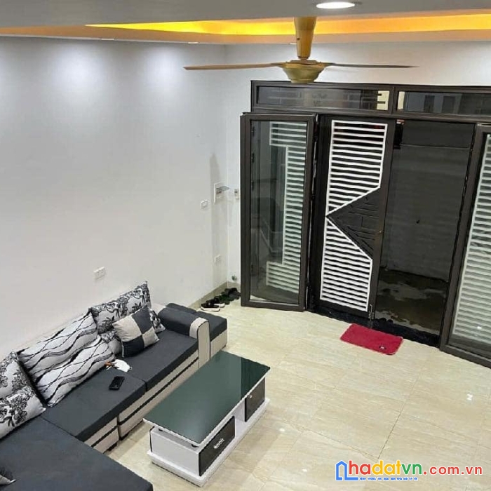 Bán gấp nhà văn phú hà đông lô góc thoáng sáng. tiếp giáp đất dịch vụ văn phú