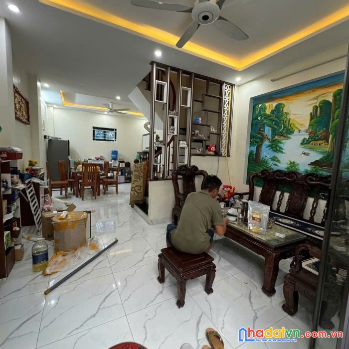 Bán nhà 40mx3t, bãi gửi oto ngày đêm, 4km kdt đô nghĩa, 15km tt hà nội