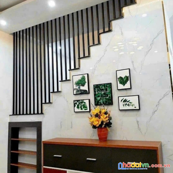 Để theo đội tuyển việt nam lượt về cần sang gấp căn nhà ở đường lê văn qưới 