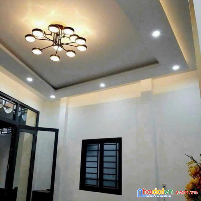 Để theo đội tuyển việt nam lượt về cần sang gấp căn nhà ở đường lê văn qưới 