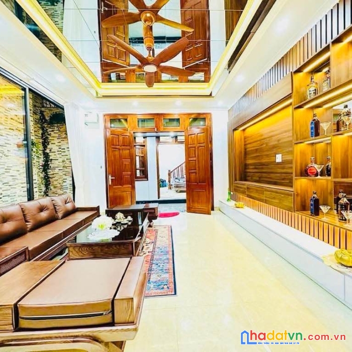 Bán nhanh nhà linh lang - hàng xóm lotte - 37m2 - nhỉnh 8 tỷ