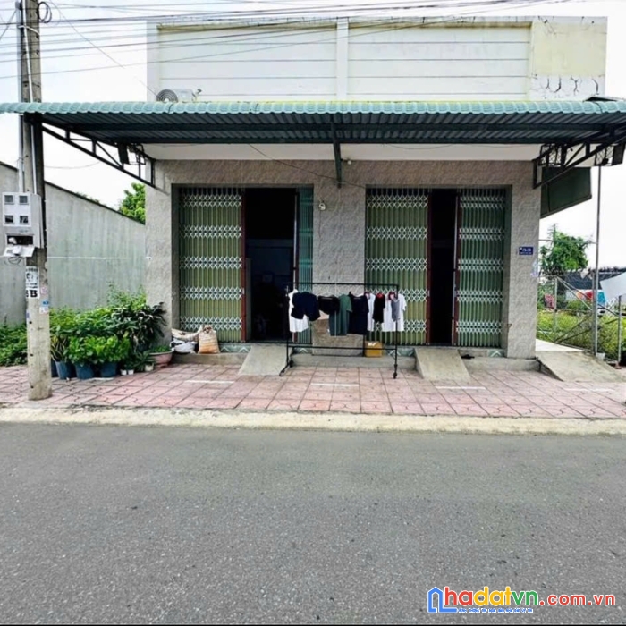 Cần bán gấp căn nhà ở đường nguyễn văn luôn phường 11 quận 6 giá 750tr (còn thương lượng)