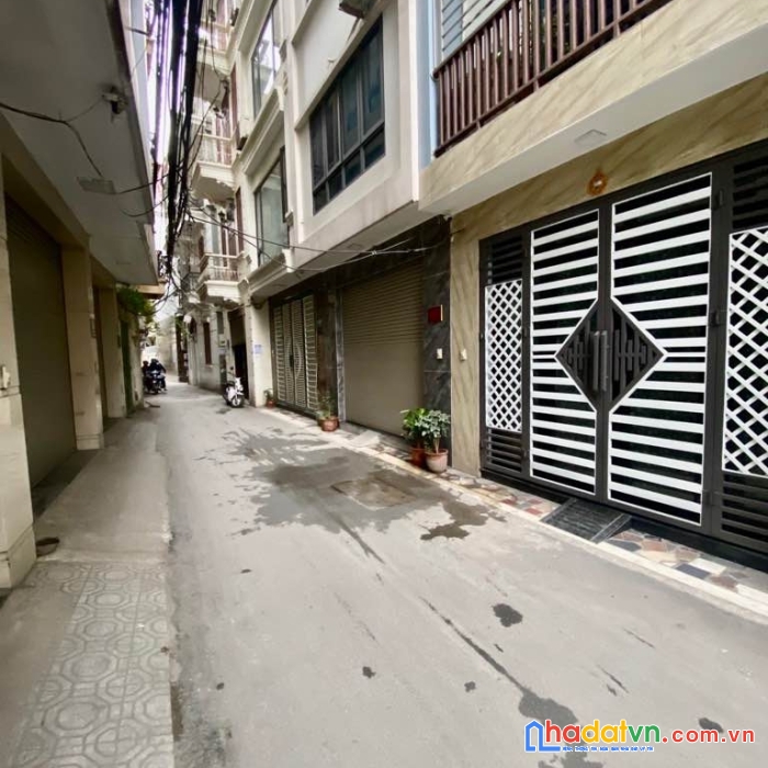 Bán nhà thụy khuê - 65m²- 9,9 tỷ- gần ô tô đỗ - gần hồ