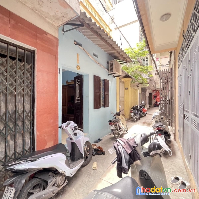 Bán nhà phố minh khai, hai bà trưng 36m, 1 tầng. giá: 7.8 tỷ