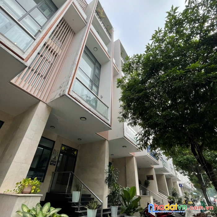 Bán nhà phố vạn phúc city, 5 tầng đẹp như ngọc trinh