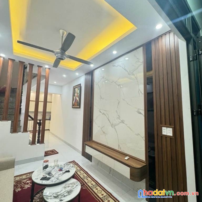 Hiếm ngõ 167 đội cấn 45m2 4 tầng 7,2 tỷ đẹp long lanh - full nội thất xịn sò - gần phố - ở ngay - đón tế