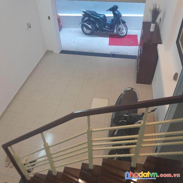 Bán nhà phố tú mỡ 41m2 5 tầng mt 4m 9,95 tỷ đẹp long lanh - ngõ cực nông - gần vincom - big c thăng long