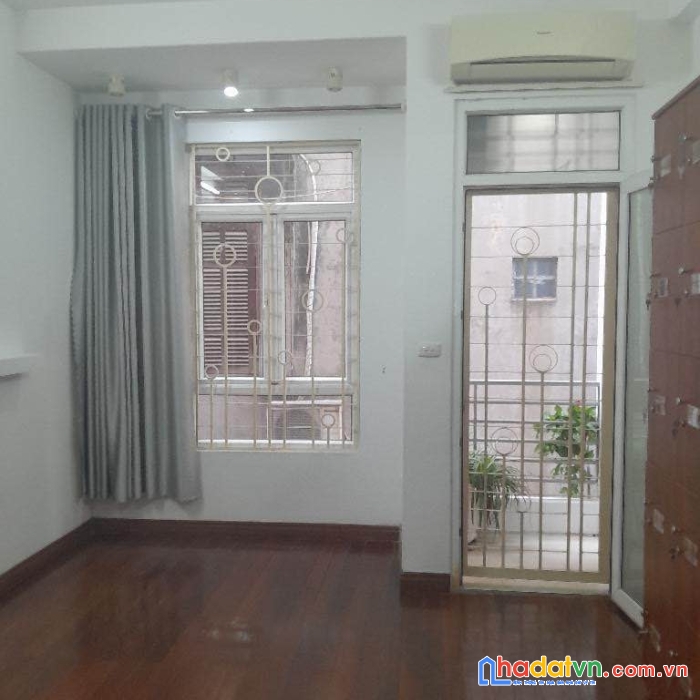 Bán nhà phố tú mỡ 41m2 5 tầng mt 4m 9,95 tỷ đẹp long lanh - ngõ cực nông - gần vincom - big c thăng long