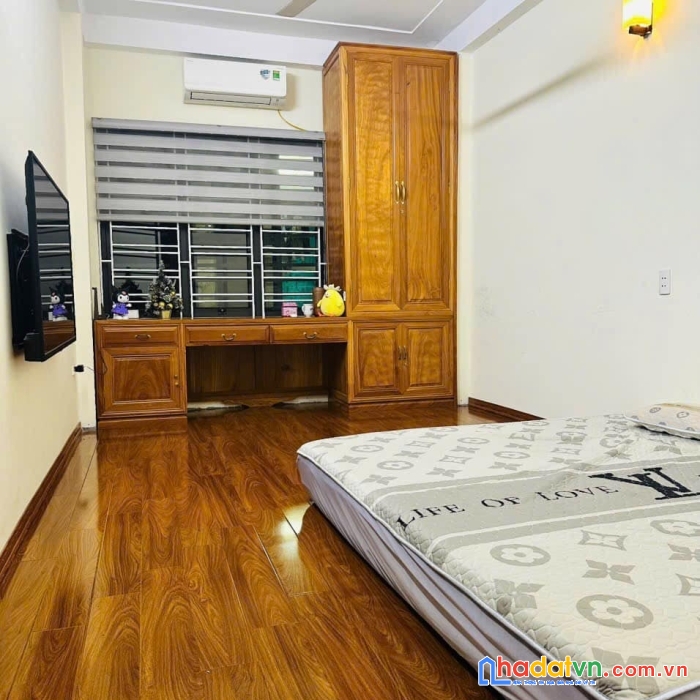 Bán nhà phố trương định, hoàng mai 32m, 5 tầng. giá: 6.1 tỷ