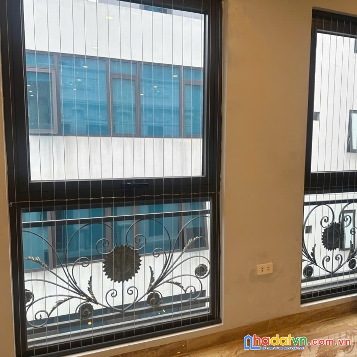 Bán nhà huỳnh thúc kháng 2 mặt ngõ ô tô tránh