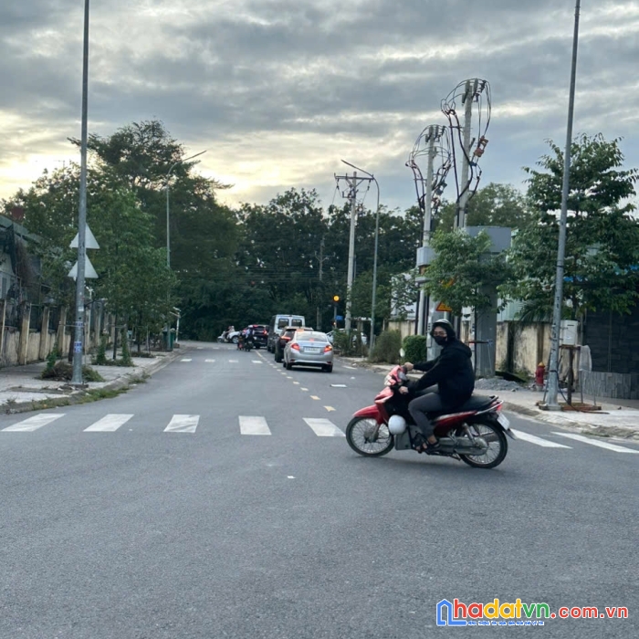 Bán lô đất gần trung tâm tỉnh bình dương thuộc xã phú chánh, tp tân uyên
