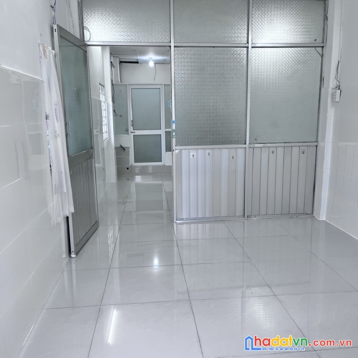 Cho thuê nhà lò siêu - lãnh binh thăng p13 quận 11 chợ phú thọ đầm sen